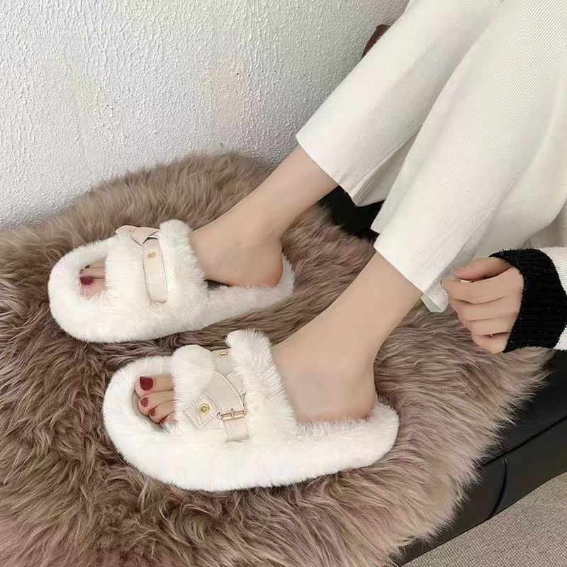 Cloud Plush Slippers