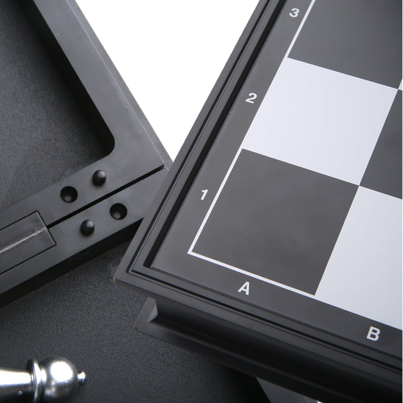 Grandmaster Magnetic Chess Set