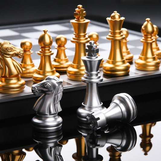 Grandmaster Magnetic Chess Set
