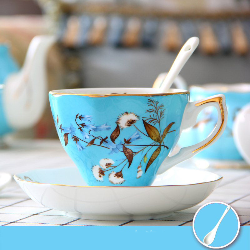 Rose Garden Porcelain Set